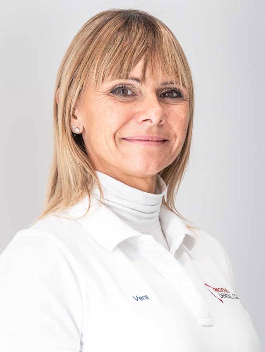 Vera Bertan - Dentista - Padova Dental Clinic